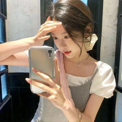 甘古拜·卡蒂娅瓦迪封面
