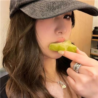 欧玛杀了我封面